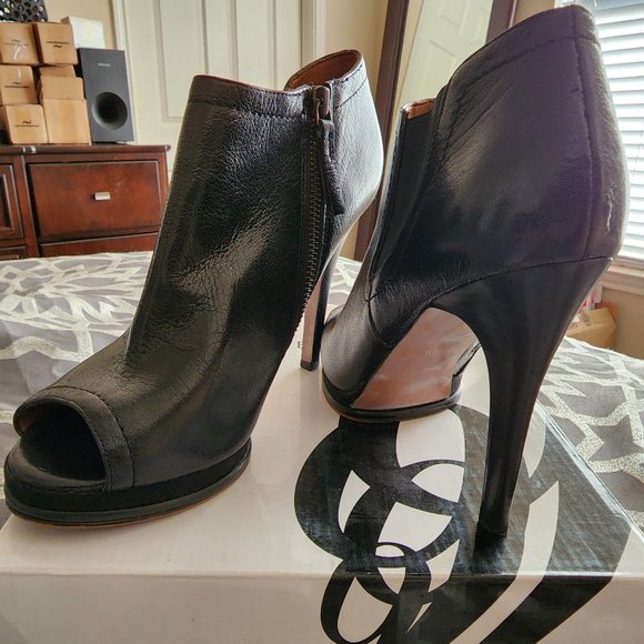 Nine West NWSassy Peep-Toe Ankle Boot - Picture 1 of 5